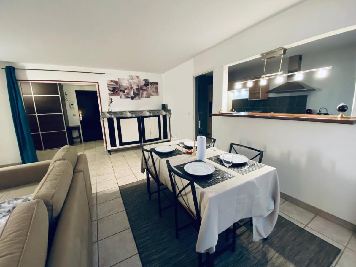 Parking & 100M2 En Plein Centre Ville Leilighet Reims Eksteriør bilde
